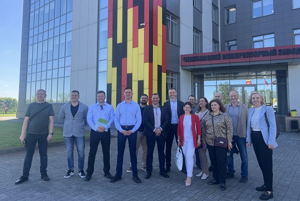 2.jpg 2.jpg