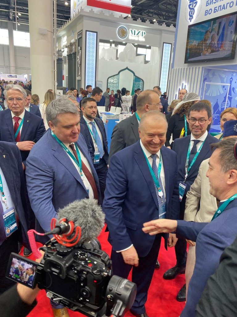 8TQM_wvS5qg.jpg 8TQM_wvS5qg.jpg