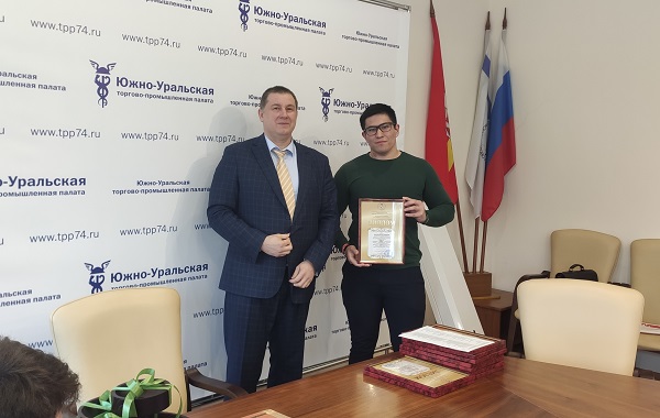1.jpg 1.jpg